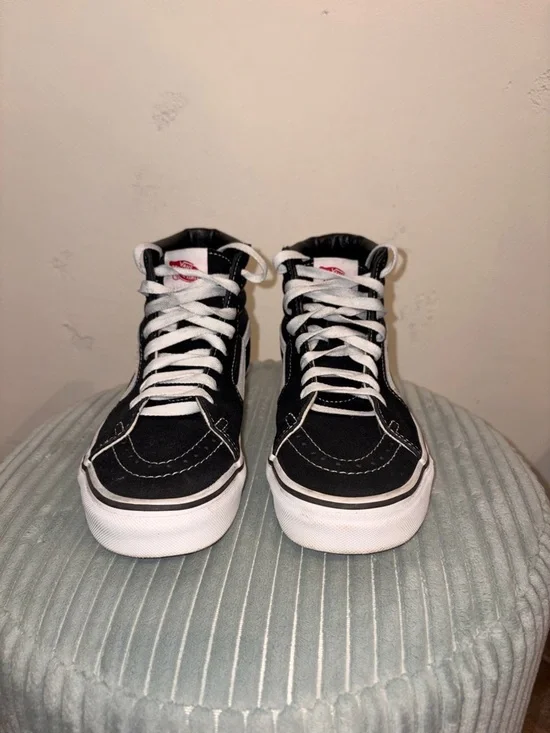 Vans Sk8-Hi Black and White high tops - Picture 2 of 6